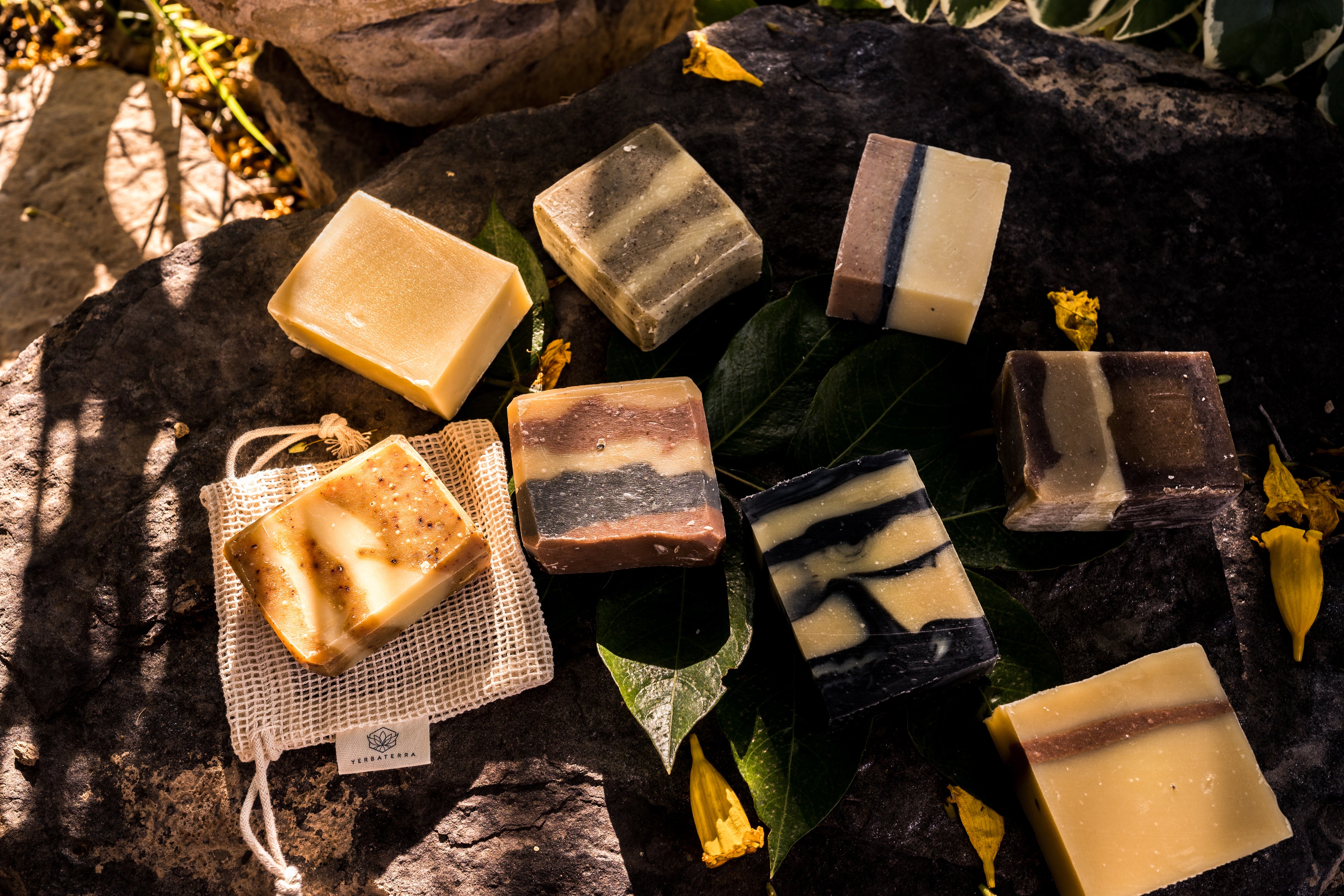 Caja de Jabones y manjares